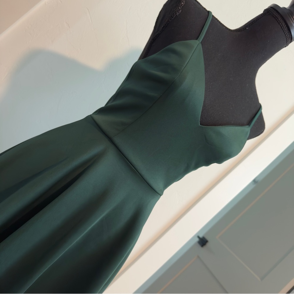 Lux Wave NWT Emerald Green High Low Dress S - Picture 7 of 16